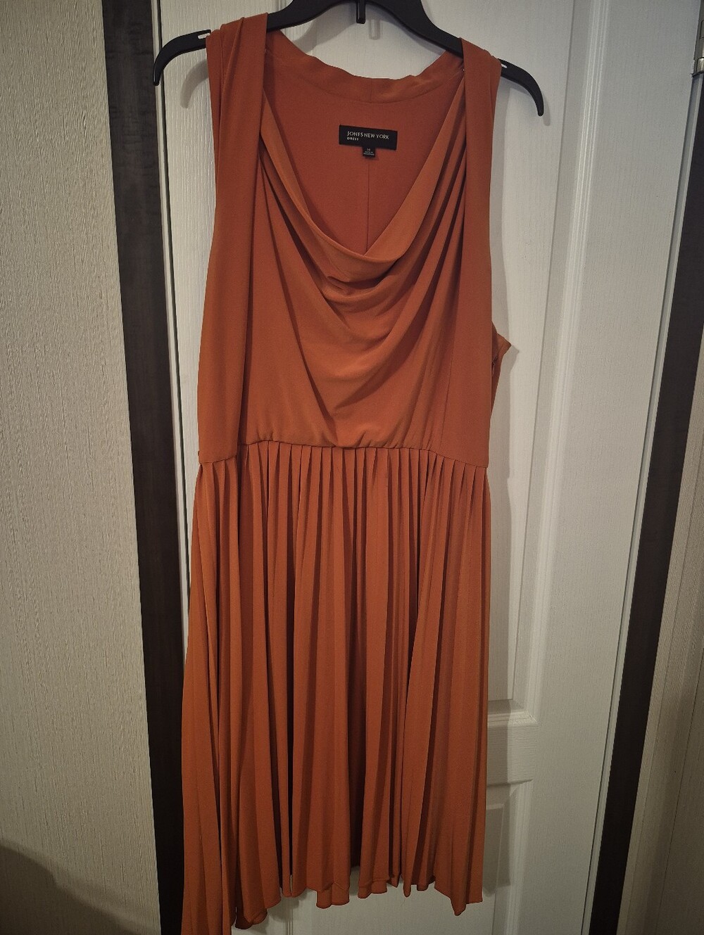 Jones New York Rust Orange Sleeveless Midi Dress
